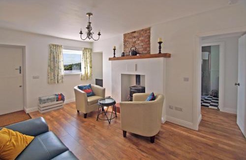 County Waterford House | Cottage at Youghal Bridge