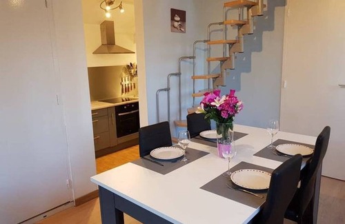 Saint-Martin-du-Puy Cottage | Cottage at Lac de Chaumeçon with private pond