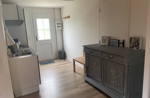 Ploermel House | Cottage at the foot of Lac au Duc and its golf course