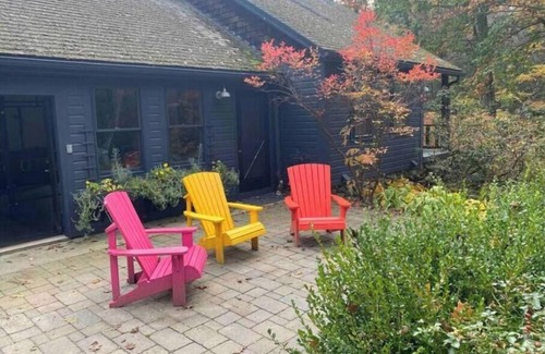 Wilton Cottage | Cottage beside a waterfall