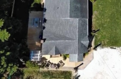 Chincoteague Cottage | COTTAGE BLUEFISH on Chincoteague Island! A cozy island getaway -NEW REMODEL