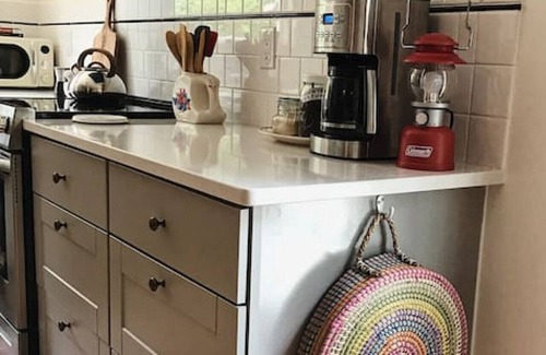 Long Beach House | Cottage by the Sea: Pagnotto Shellback House