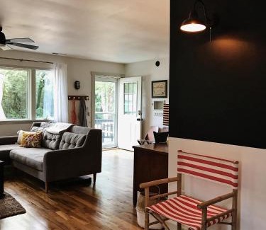 Long Beach House | Cottage by the Sea: Pagnotto Shellback House