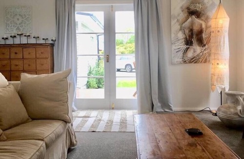 Christchurch House | Cottage Charm at Number 2
