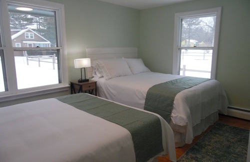 East Tawas House | Cottage charm pet friendly! Located on Lake Huron