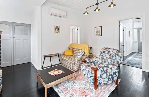Ironbark House | Cottage Charm Summary