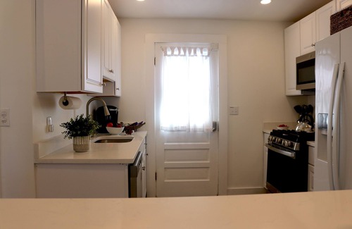 Gloucester Cottage | cottage close to long beach and good harbor