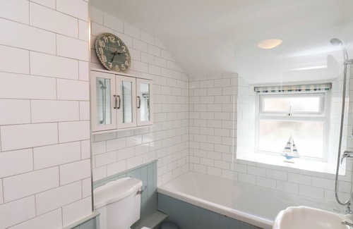 Guisborough Cottage | COTTAGE EIGHTEEN01, pet friendly, with open fire in Guisborough