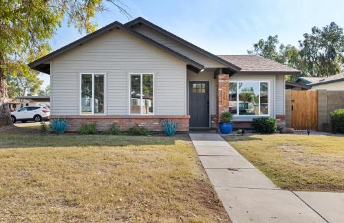 Stoneybrook House | Cottage Evergreen - Outdoor Grille Patio with Putt