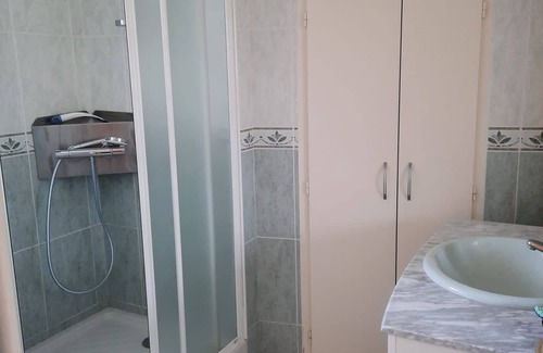 Souillac House | Cottage for 2 people with large private terrace and parking space