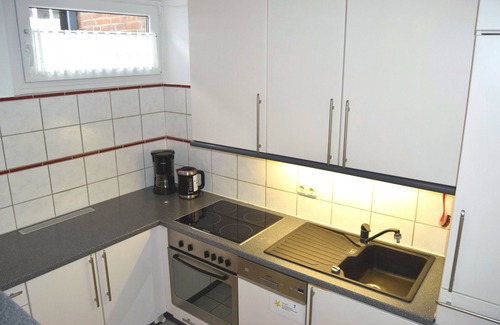 Holm House | Cottage for 4 guests with 66m² in Holm (19700)