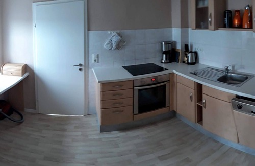 Neustadt House | Cottage for 7 people, near A3, ideal for fitters