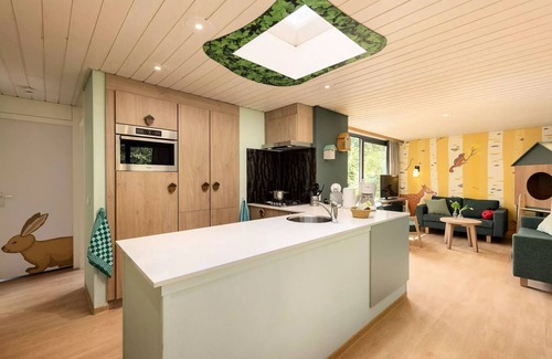 Bispingen House | Cottage Forest Animals 6 People