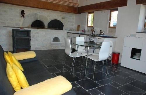 Pern Cottage | Cottage Fournil Fabre Vieux for 4 people