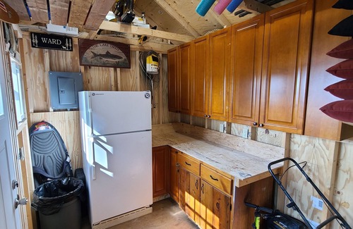 Anstruther Lake Cottage | Cottage getaway on beautiful clean Anstruther Lake
