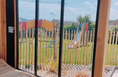 Voudenay Cottage | Cottage 'Gîte, Aux Portes Du Morvan' with Mountain View, Private Pool and Wi-Fi