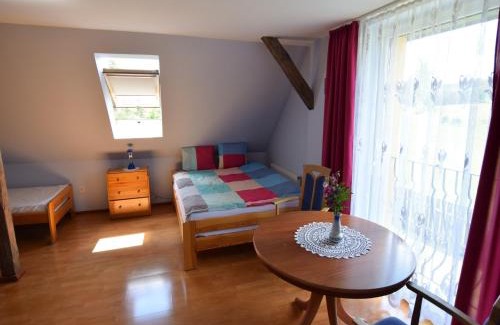 Parchowo House | Cottage in a quiet location by the lake Mausz, Parchowo in Kashubia