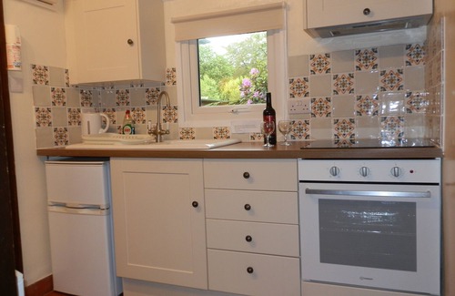 Grasmere Cottage | Cottage In Beautiful Woodland Gardens