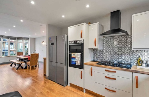 Hele Cottage | Cottage in Devon near Tarka Trail & Beaches