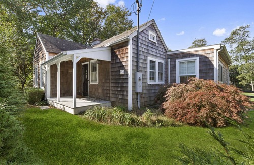 East Hampton North Cottage | Cottage in East Hampton - just outside of the village