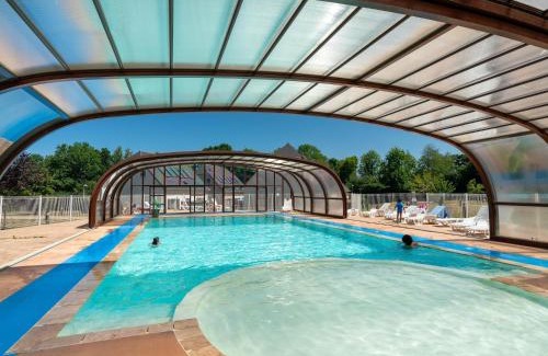 Auberville House | Cottage in France with Balcony or Terrace