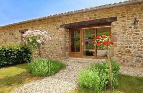 Roussines House | Cottage in France with Covered Terrace, cleaning included