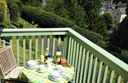 Jedburgh Cottage | Cottage in Jedburgh with Stunning Views