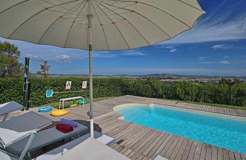 Montelabbate House | Cottage in Montelabbate with Pool, Garden, BBQ, Parking