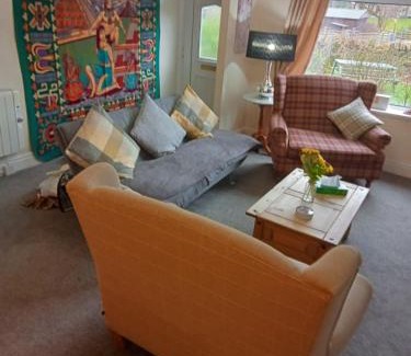 Saddleworth House | Cottage in Saddleworth with private garden and great views