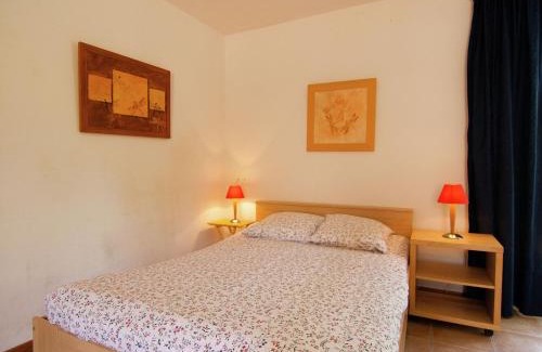 Vezac House | Cottage in Vézac near Forest and Lake
