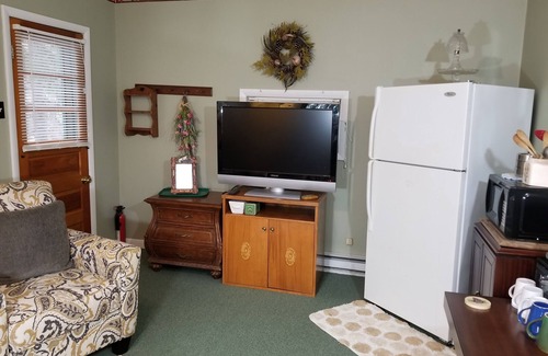 Waterville Cottage | Cottage in Waterville next to rail trail & Pine Creek