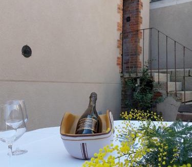 Cholet House | Cottage Le Rêve d'Esther, atypical and elegant!