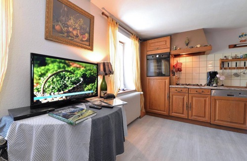 Orbey Cottage | Cottage "Les Hirondelles" with Mountain View, Shared Garden & Wi-Fi