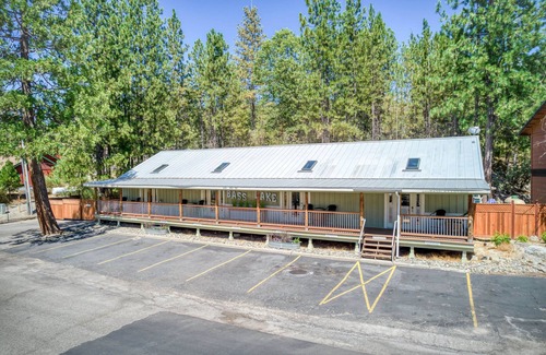 Bass Lake Ski Chalet | Cottage Like Suite with Private Hot Tub