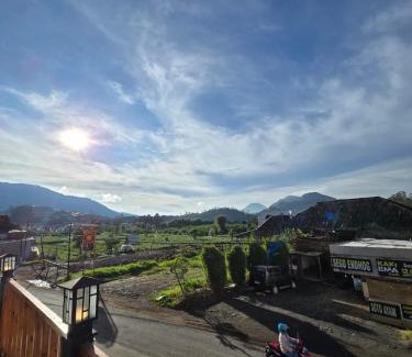 Dieng Kulon House | Cottage Linggayoni Dieng