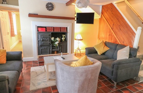Ballycastle Cabin | Cottage - Main Street, BALLYCASTLE, COUNTY MAYO