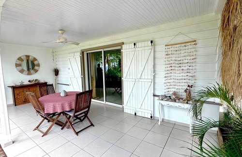 Saint-Pierre Cottage | Cottage Majo Lounge located in Saint Pierre in a tropical garden 5min from the sea
