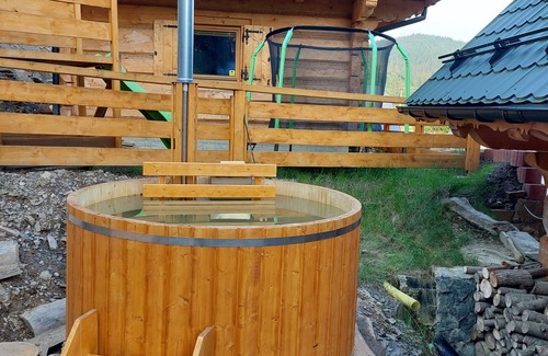 Vysoke Tatry Cottage | Cottage Martin A With a Bathtub and a Children's Playground!