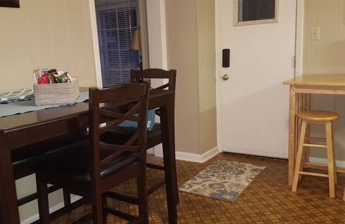 Erie House | Cottage near Frontier Park, Personal Chef Available