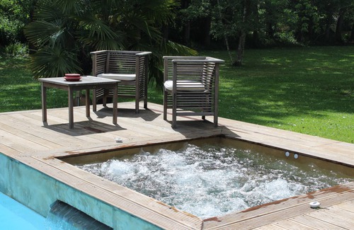 Daglan Cottage | Cottage near Sarlat - swimming pool 14 /7m and its jacuzzi shaded park of 5000m