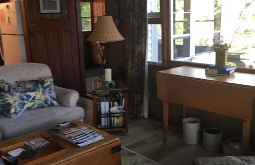 Minden Hills House | Cottage offering kayaking with serenity by the lake