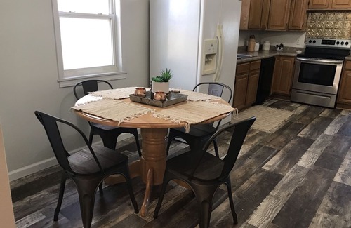 Harrison Cottage | Cottage on 7s