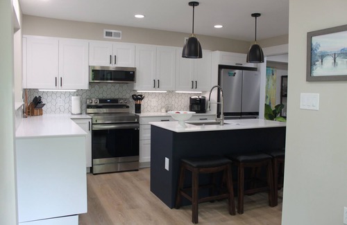 Falmouth House | Cottage on a Babbling Brook in Historic Falmouth Virginia