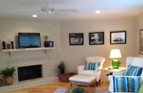 Apalachicola House | Cottage On The Bay of Apalachicola