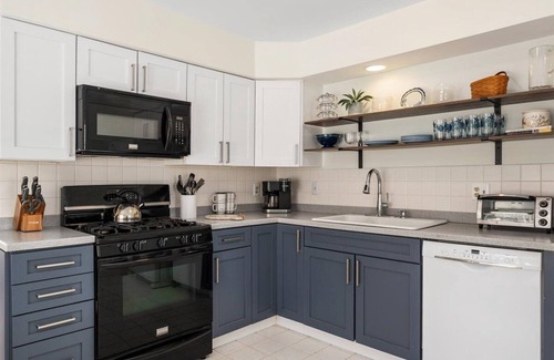 Ocean Pines Cottage | Cottage on the Canal minutes from Ocean City, Assateague Island and Ocean Downs