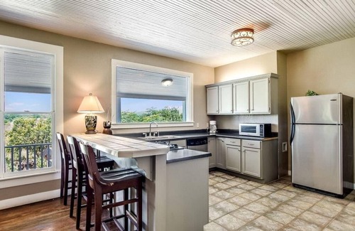 Leakey House | Cottage on the Frio River