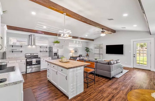 Monroe House | Cottage on the North