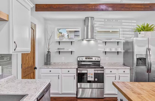 Monroe House | Cottage on the North