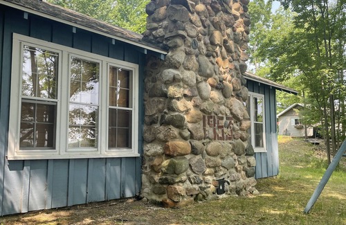 Stanwood Cottage | Cottage On the Shore