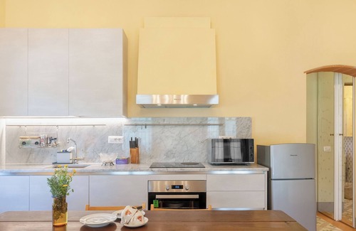 Radda in Chianti Cottage | Cottage "Podere in Volpaia" with Garden & Wi-Fi